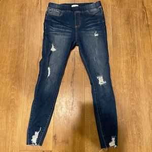 Grace & Lace Distressed Jegging $20